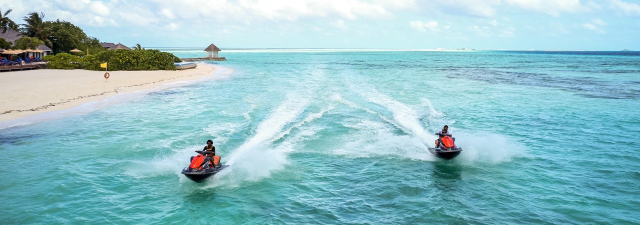 The Sun Siyam Olhuveli resort Maldives jet ski