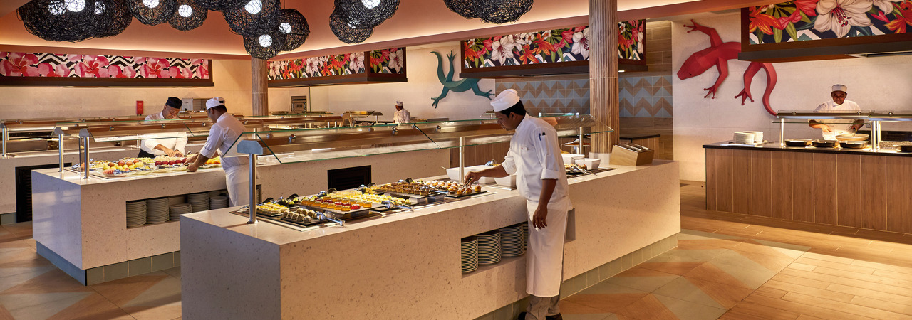 Riu Atoll Maldives resort main restaurant 2