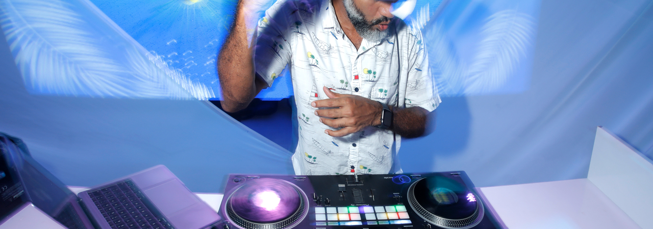 Riu Atoll Maldives resort dj