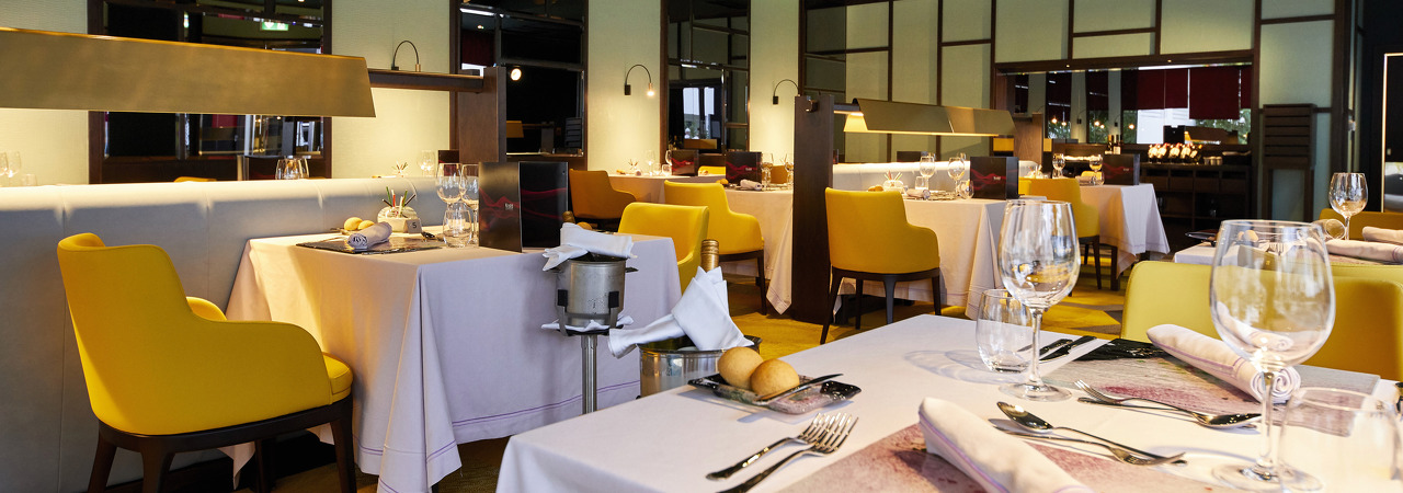 Riu Palace resort Maldives krystal fusion restaurant
