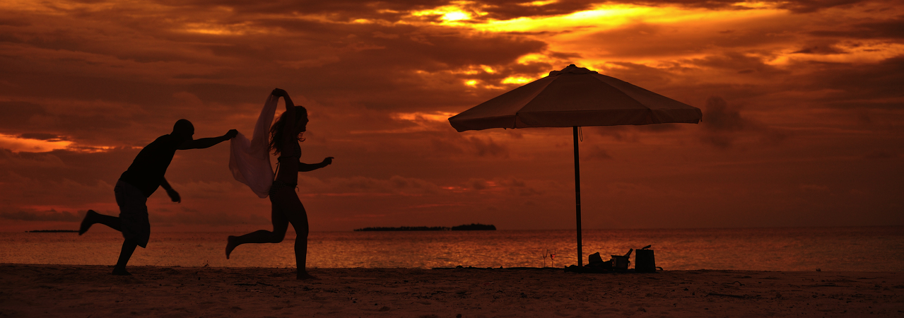 Robinson Club resort Maldives sunset 2