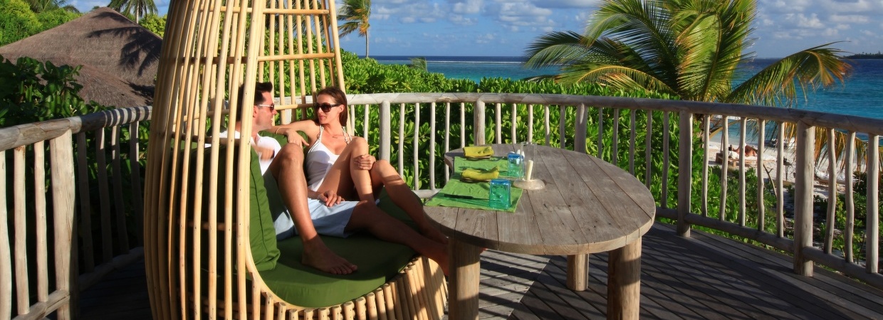 Six Senses Latitude Laamu Outdoor Dining at Leaf
