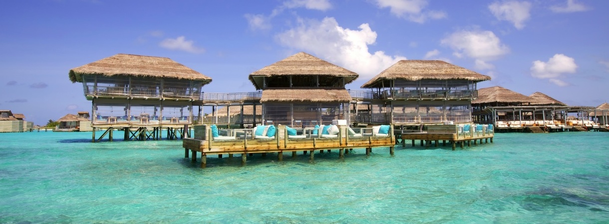 Six Senses Latitude Laamu Deck-a-dence and Longitude
