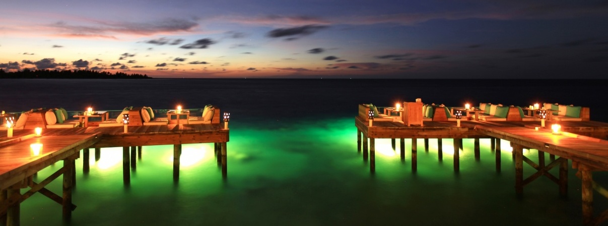 Six Senses Latitude Laamu Deck-a-Dence