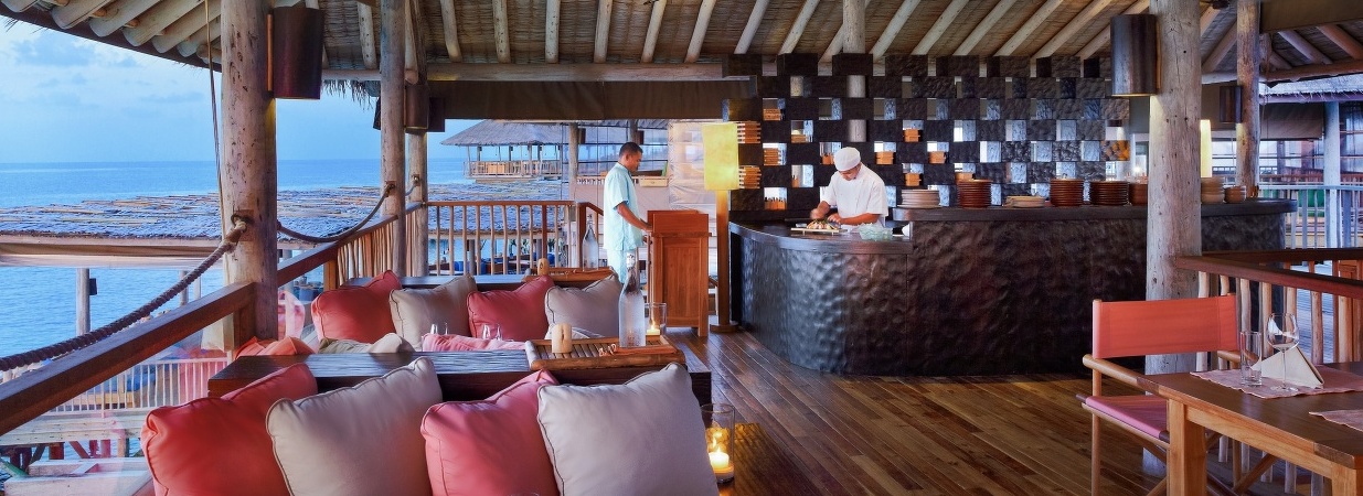 Six Senses Latitude Laamu Zen Restaurant 