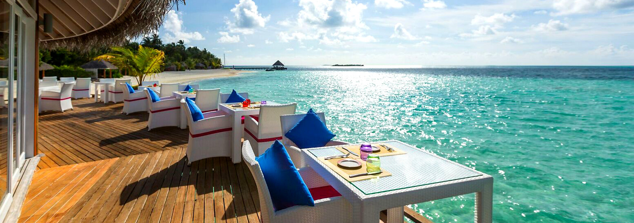 vilu reef beach and spa resort maldives aqua restaurant