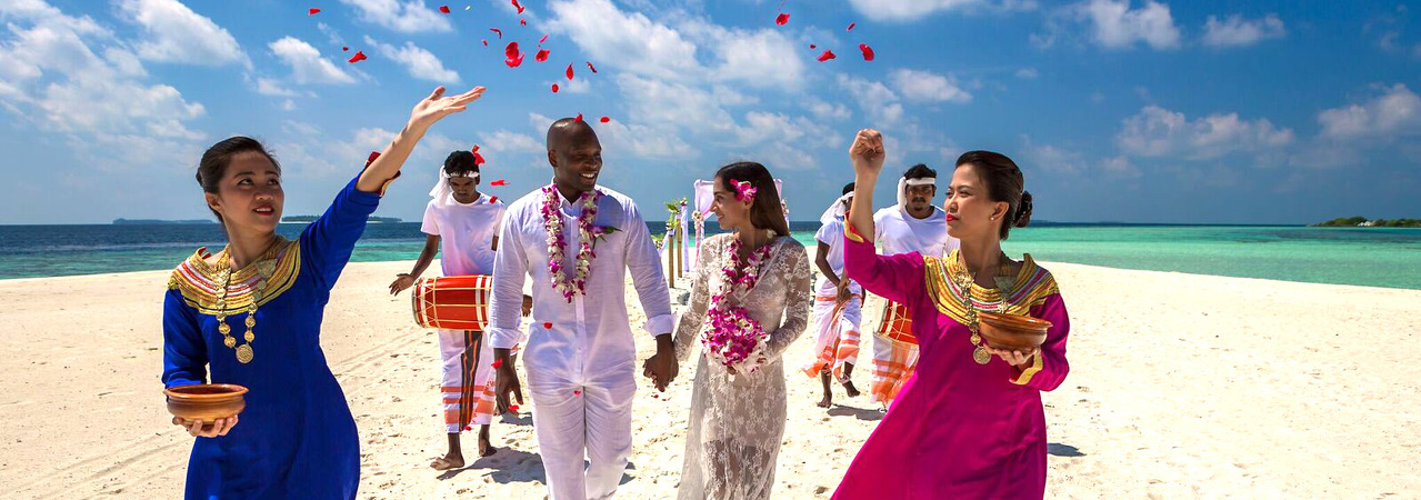 vilu reef beach and spa resort maldives wedding