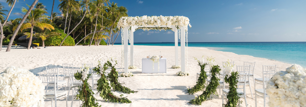 Velaa Private Island resort Maldives wedding ceremony renewal of vows