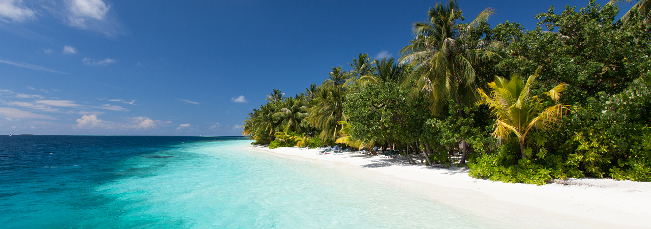 Vilamendhoo island resort maldives beach 4&nbsp;