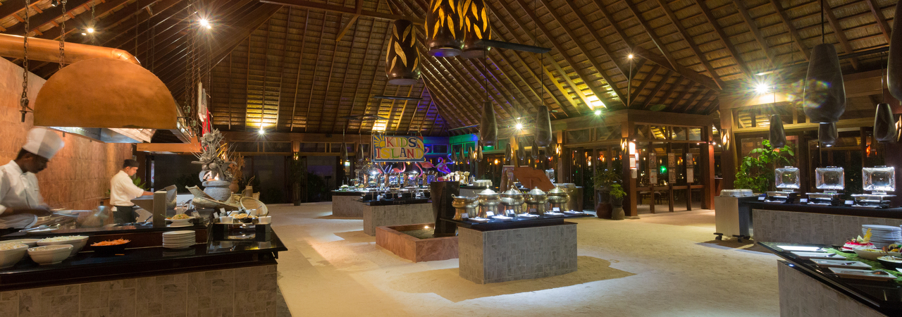 Vilamendhoo island resort maldives funama restaurant
