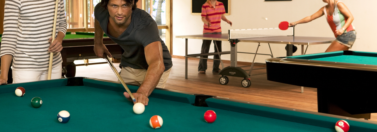 Vilamendhoo island resort maldives games room pool snooker table