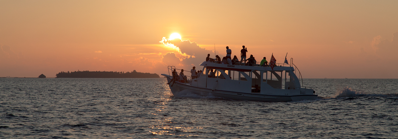 Vilamendhoo island resort maldives sunset cruise